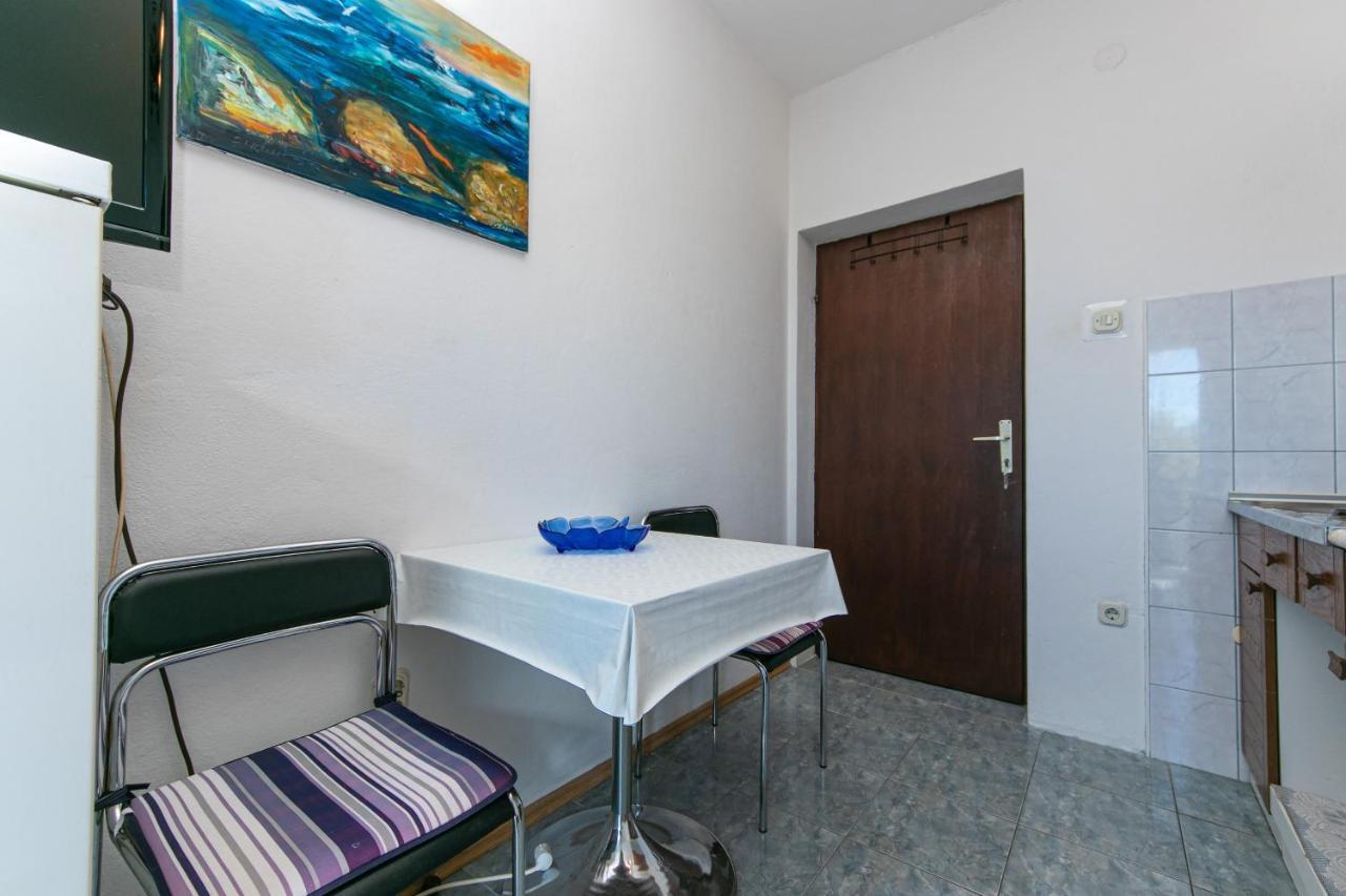 Apartments With A Parking Space Gradac, Makarska - 14708 Екстер'єр фото
